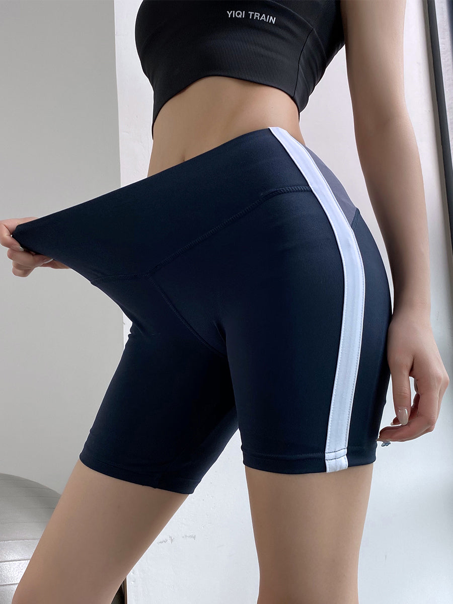 High-waisted buttock shorts